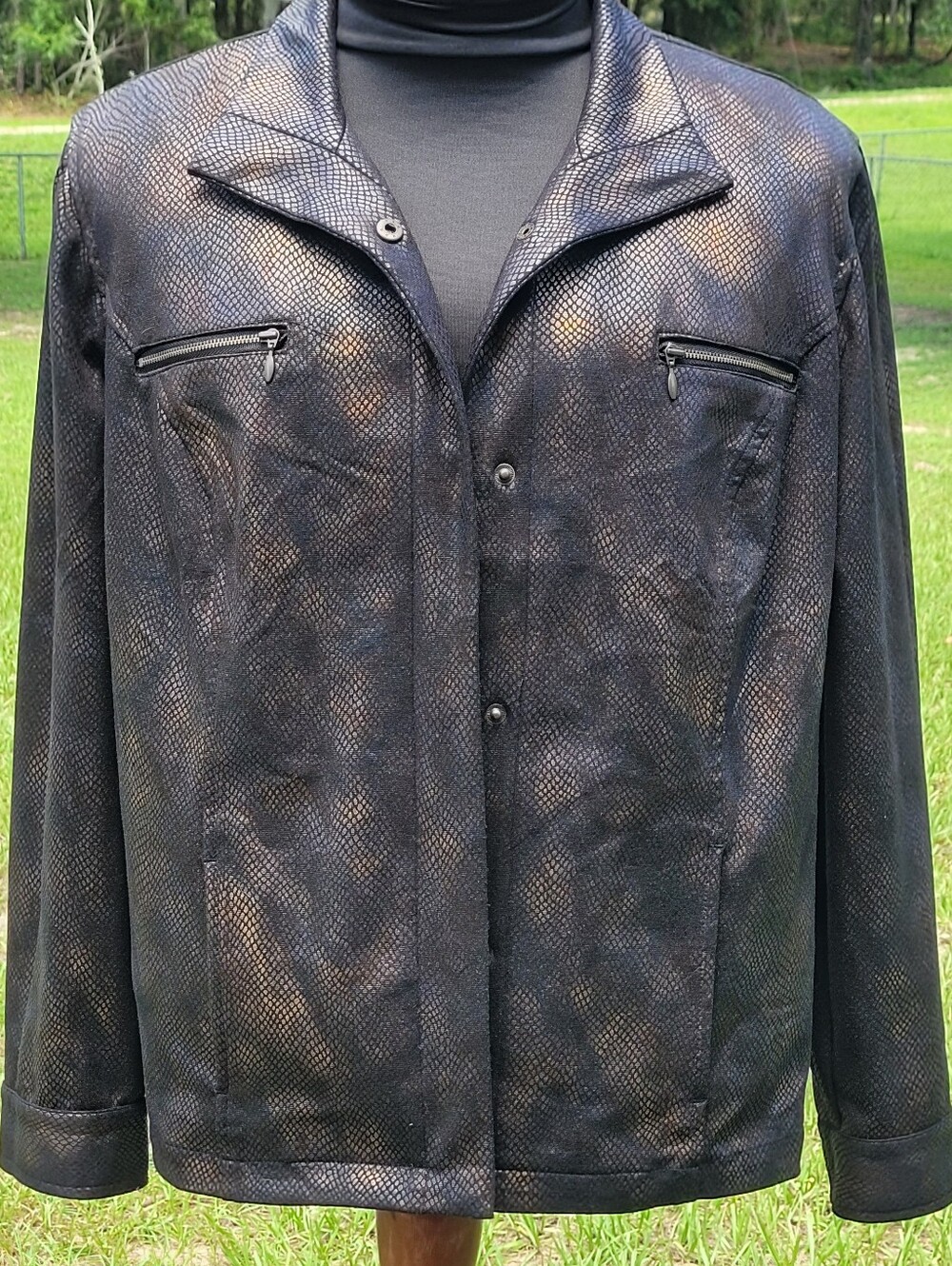 Chico's Faux Snakeskin Look Jacket Size 3 ❤️ Gorgeous!!